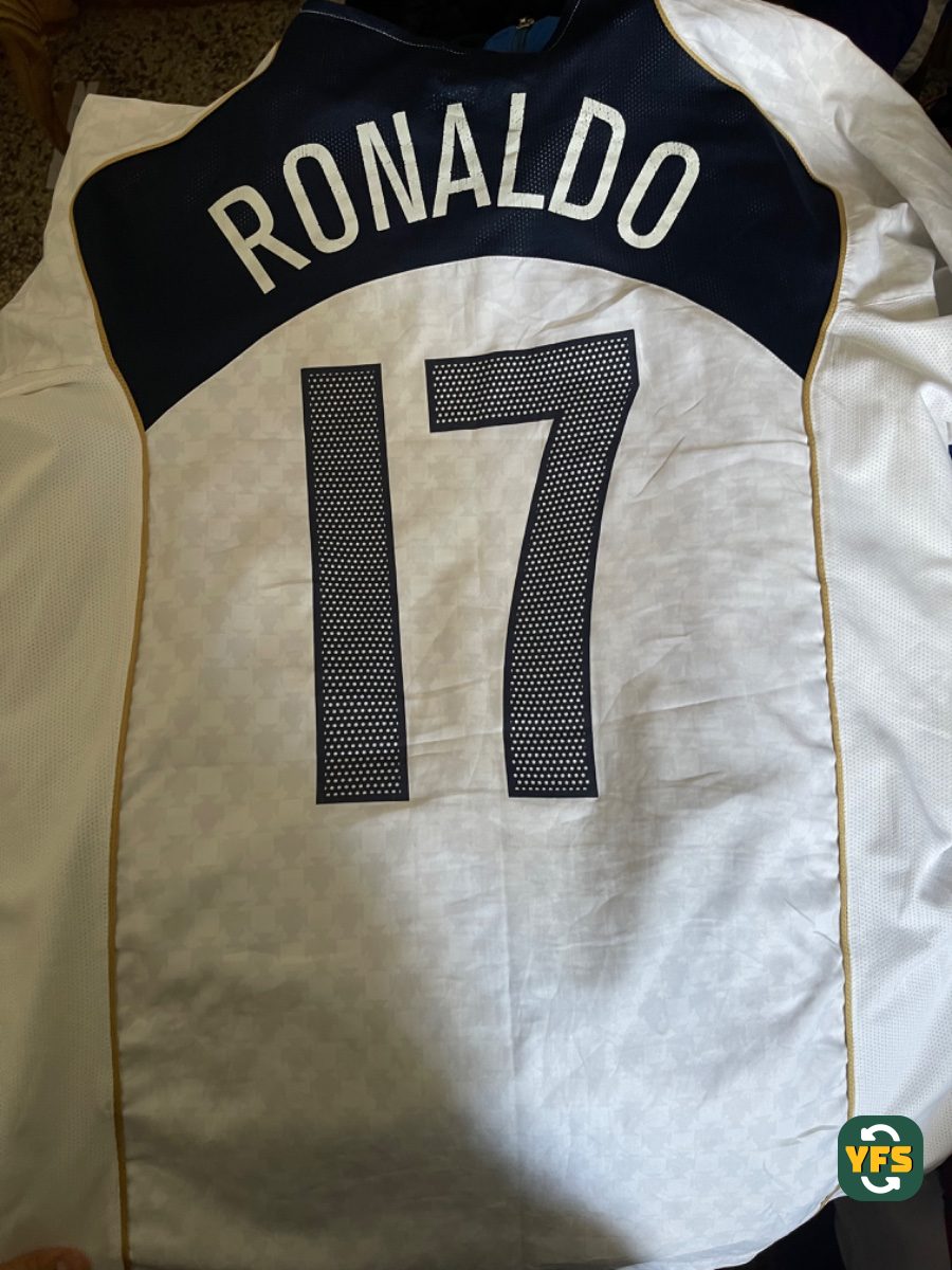 Portugal 2004-2005 Away Cristiano ronaldo