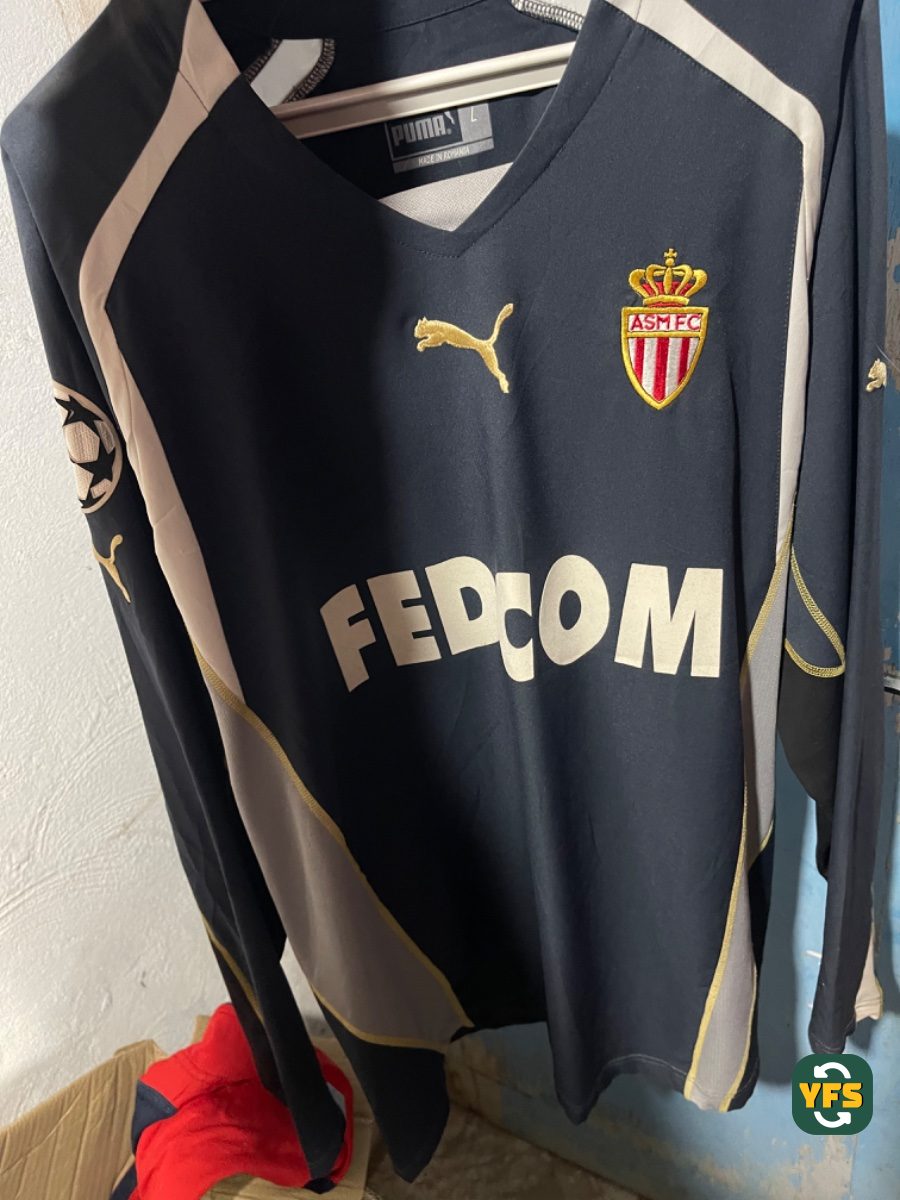 AS Monaco 2004-2005 Goalkeeper Issued Puma - YourFootballShirt - Photo 1