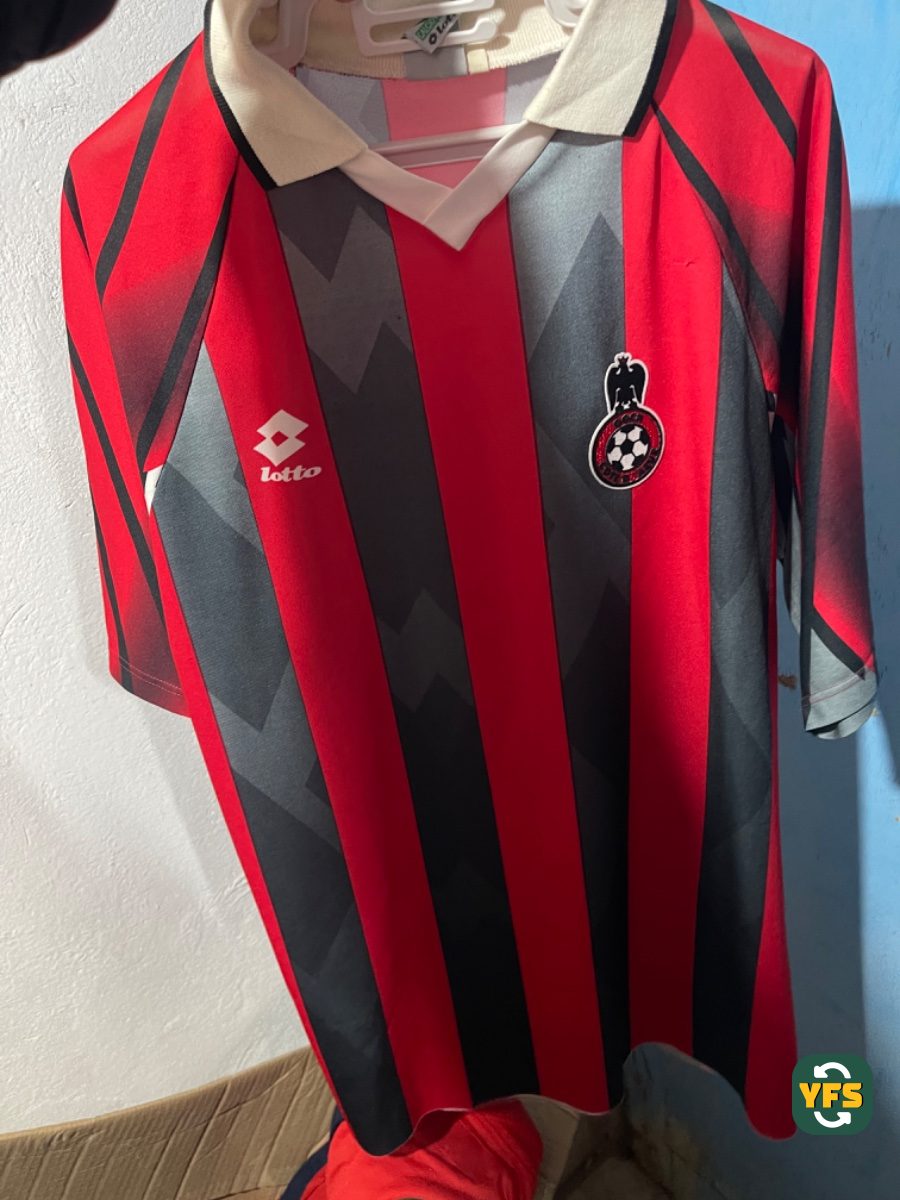 OGC Nice 1998-1999 Home Lotto - YourFootballShirt - Photo 1