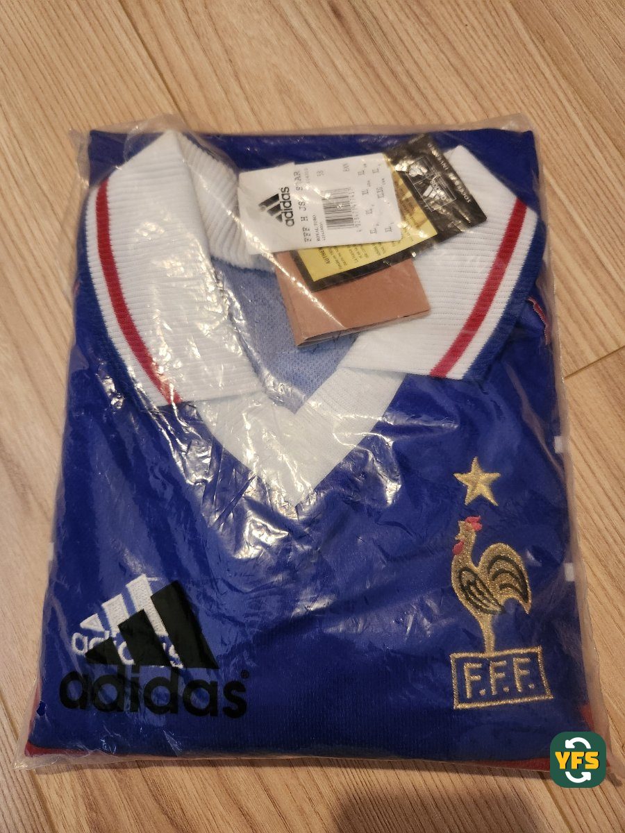 France 1998-1999 Home Store Version Adidas - YourFootballShirt - Photo 1