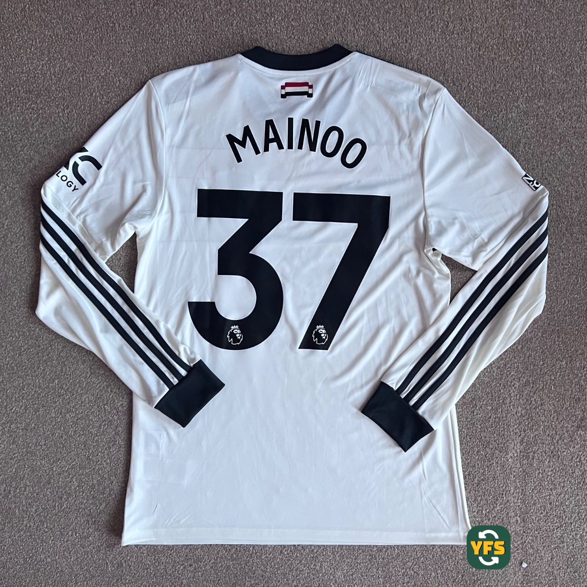 Manchester United 2024-2025 Third Store Version Adidas - YourFootballShirt - Photo 1