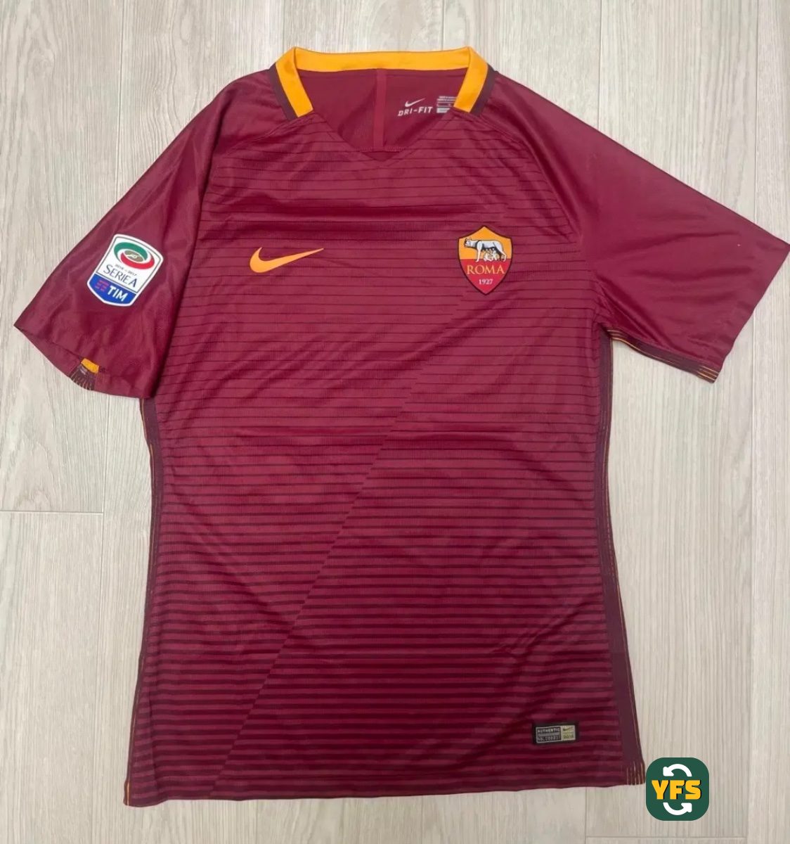 AS Roma 2016-2017 Home Issued Nike - YourFootballShirt - Photo 1