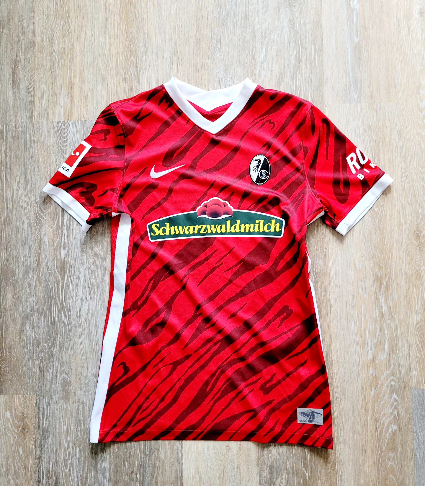 SC Freiburg 2021-2022 Home