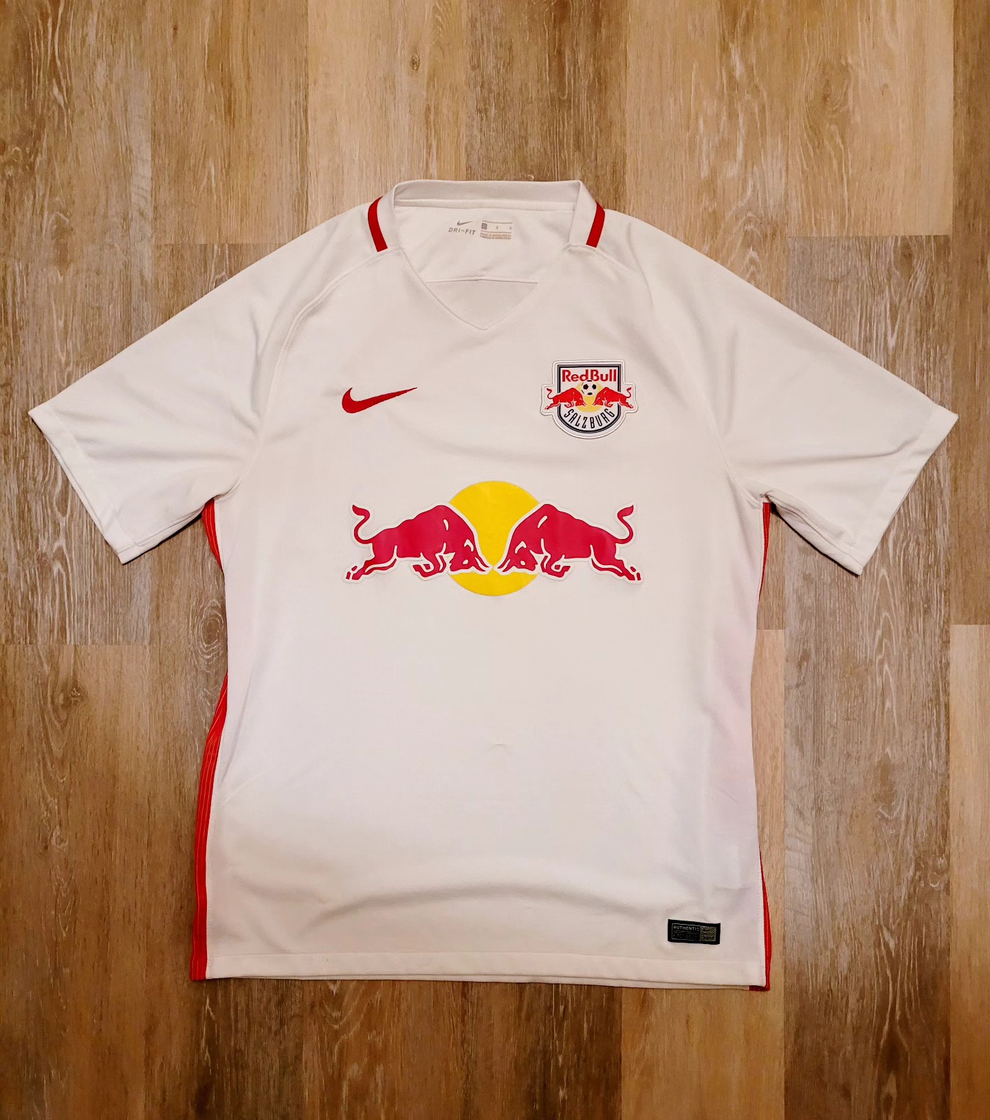 Red Bull Salzburg 2016-2017 Home