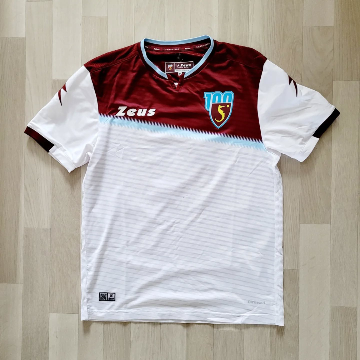 Salernitana 2019-2020 Away Store Version Zeus - YourFootballShirt - Photo 1