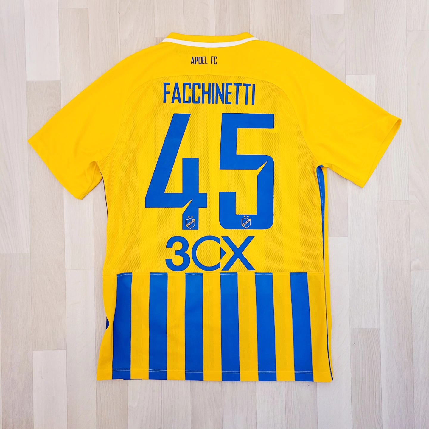 APOEL 2018-2019 Home Store Version Nike - YourFootballShirt - Photo 1