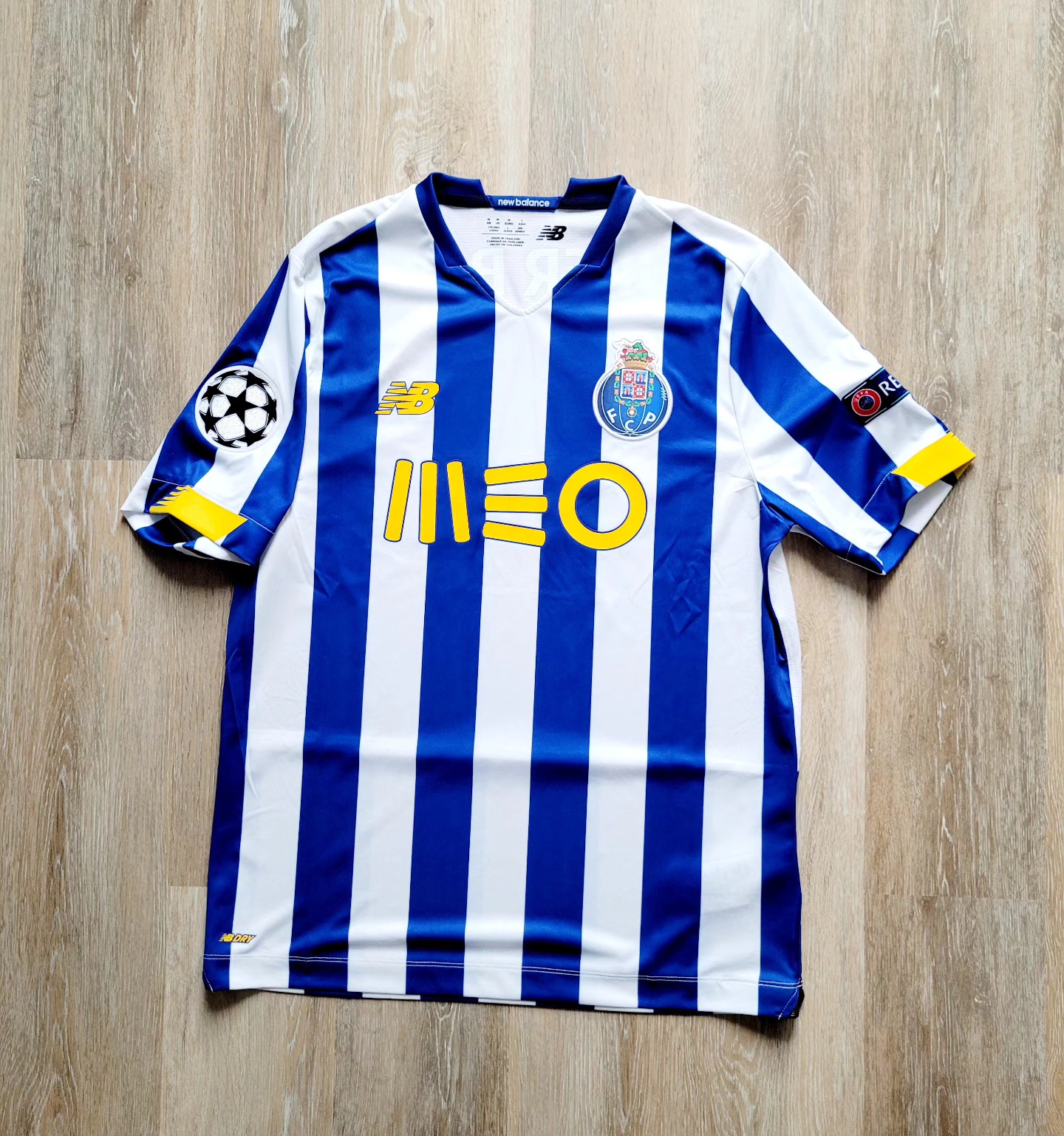 FC Porto 2020-2021 Home Store Version New Balance - YourFootballShirt