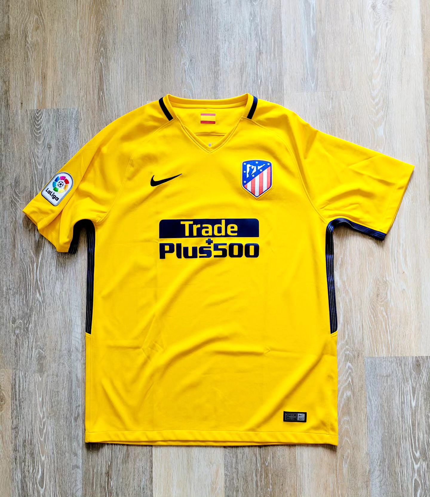 Atletico Madrid 2017-2018 Away Store Version Nike - YourFootballShirt