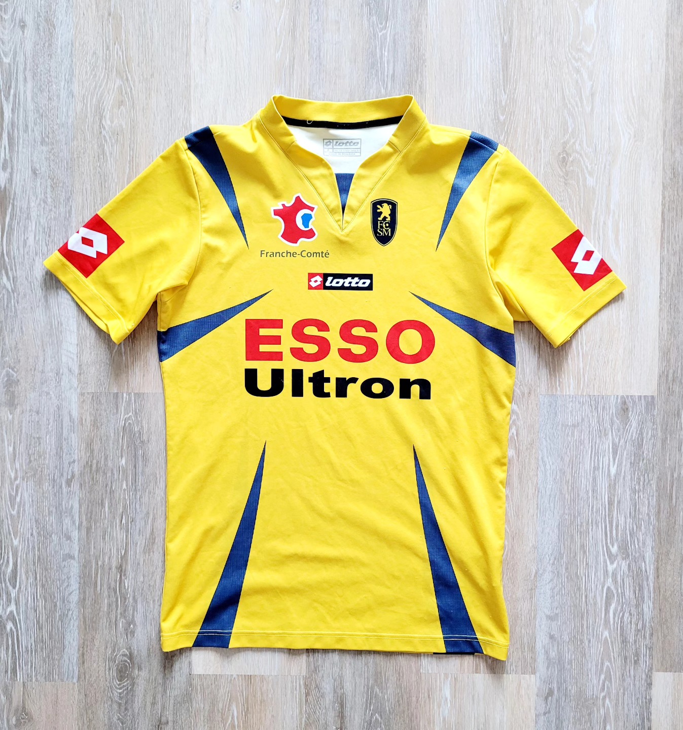 FC Sochaux 2006-2007 Home Store Version Lotto - YourFootballShirt