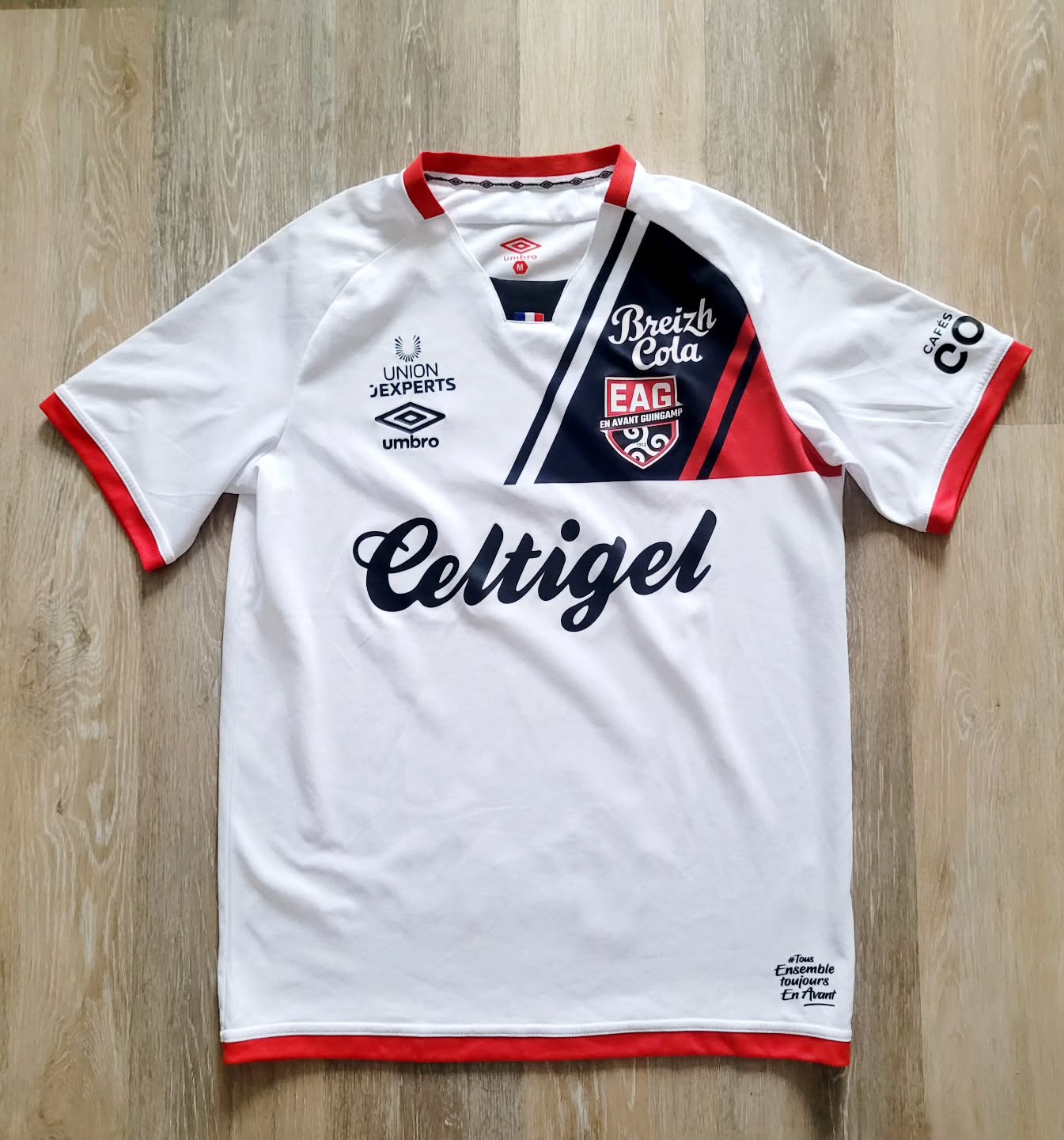 EA Guingamp 2021-2022 Away