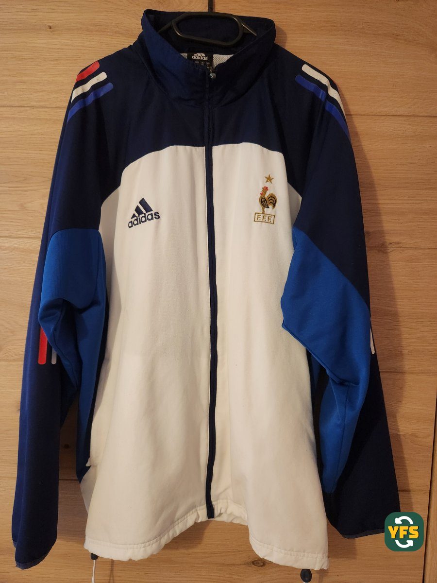 France 2002-2003 Training Store Version Adidas - YourFootballShirt - Photo 1