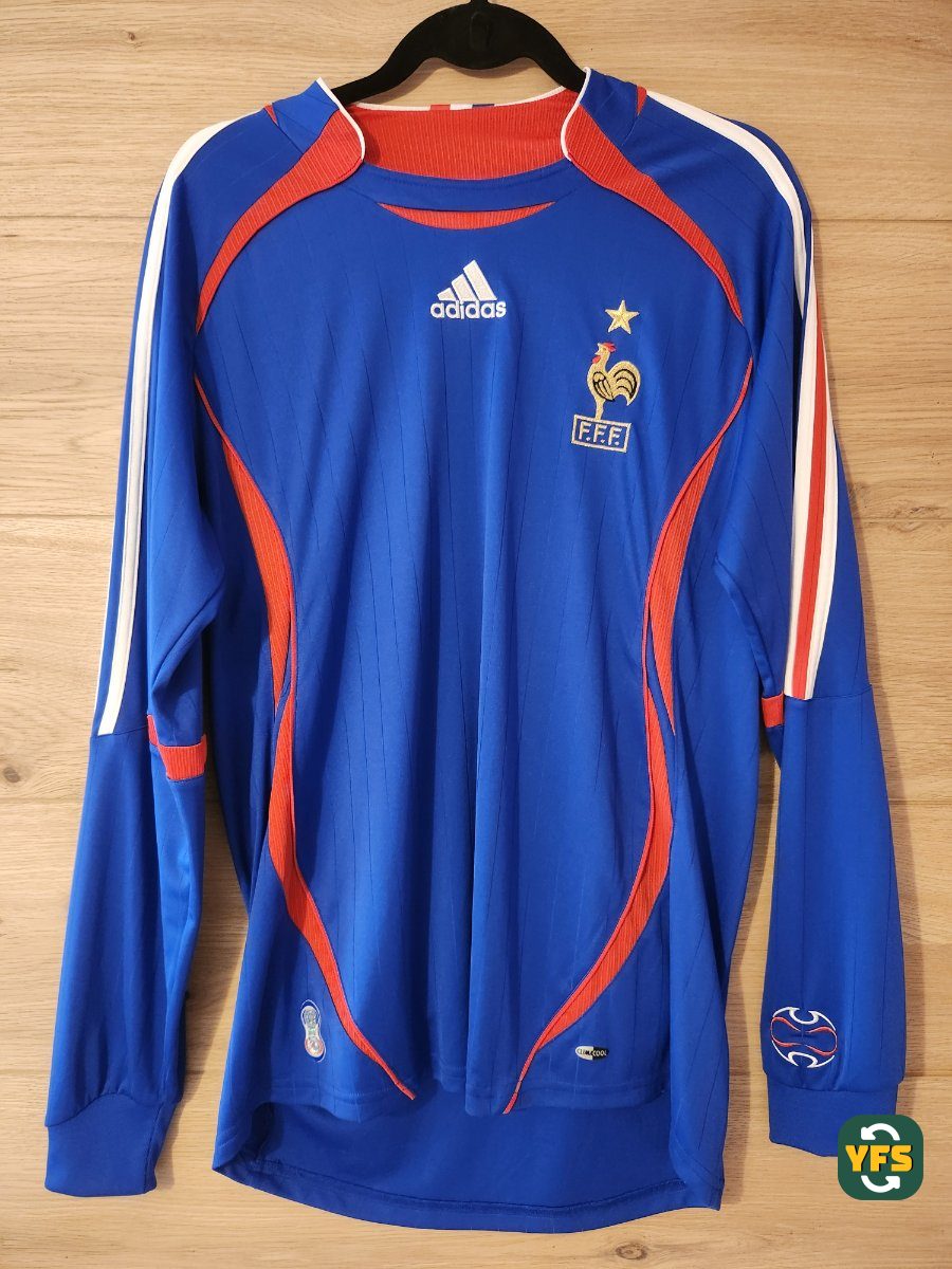 France 2006-2007 Home Store Version Adidas - YourFootballShirt - Photo 1