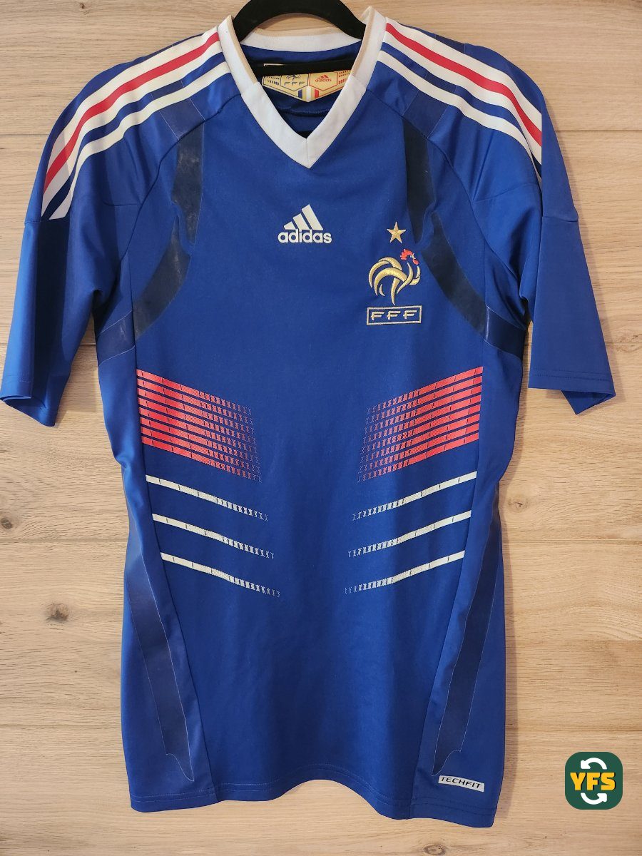 France 2010-2011 Home Pro Version Adidas - YourFootballShirt - Photo 1