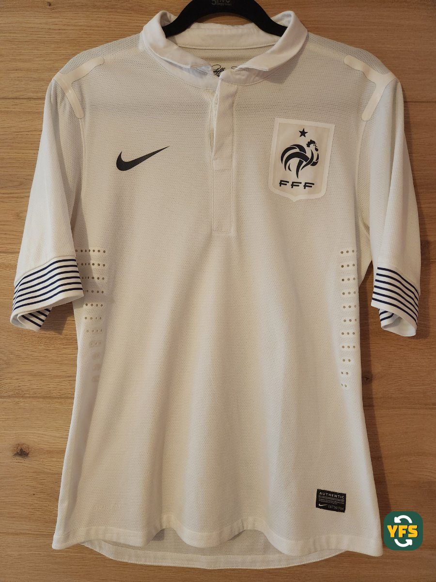 France 2012-2013 Away Issued Nike - YourFootballShirt - Photo 1