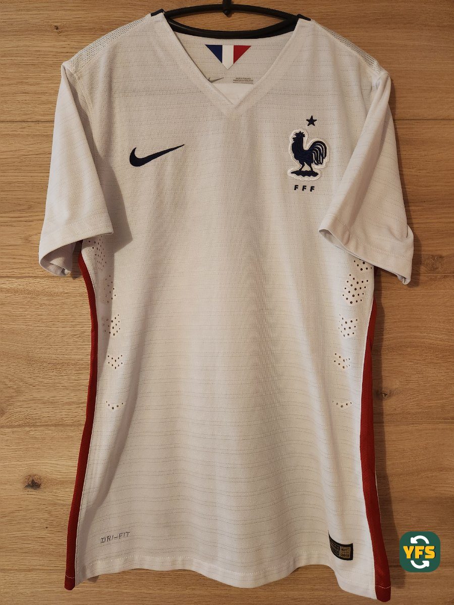 France 2015-2016 Away Pro Version Nike - YourFootballShirt - Photo 1