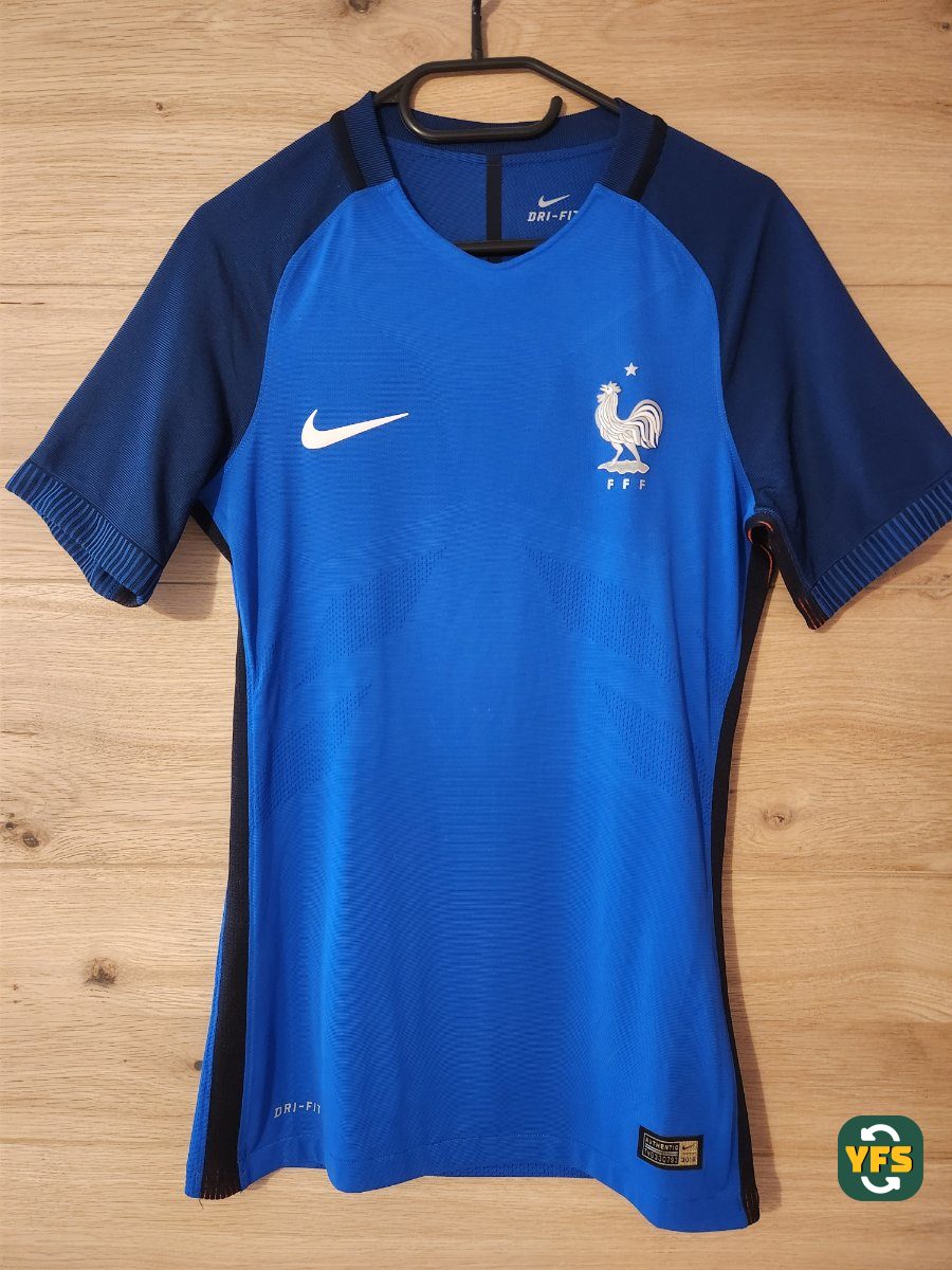 France 2016-2017 Home Issued Nike - YourFootballShirt - Photo 1