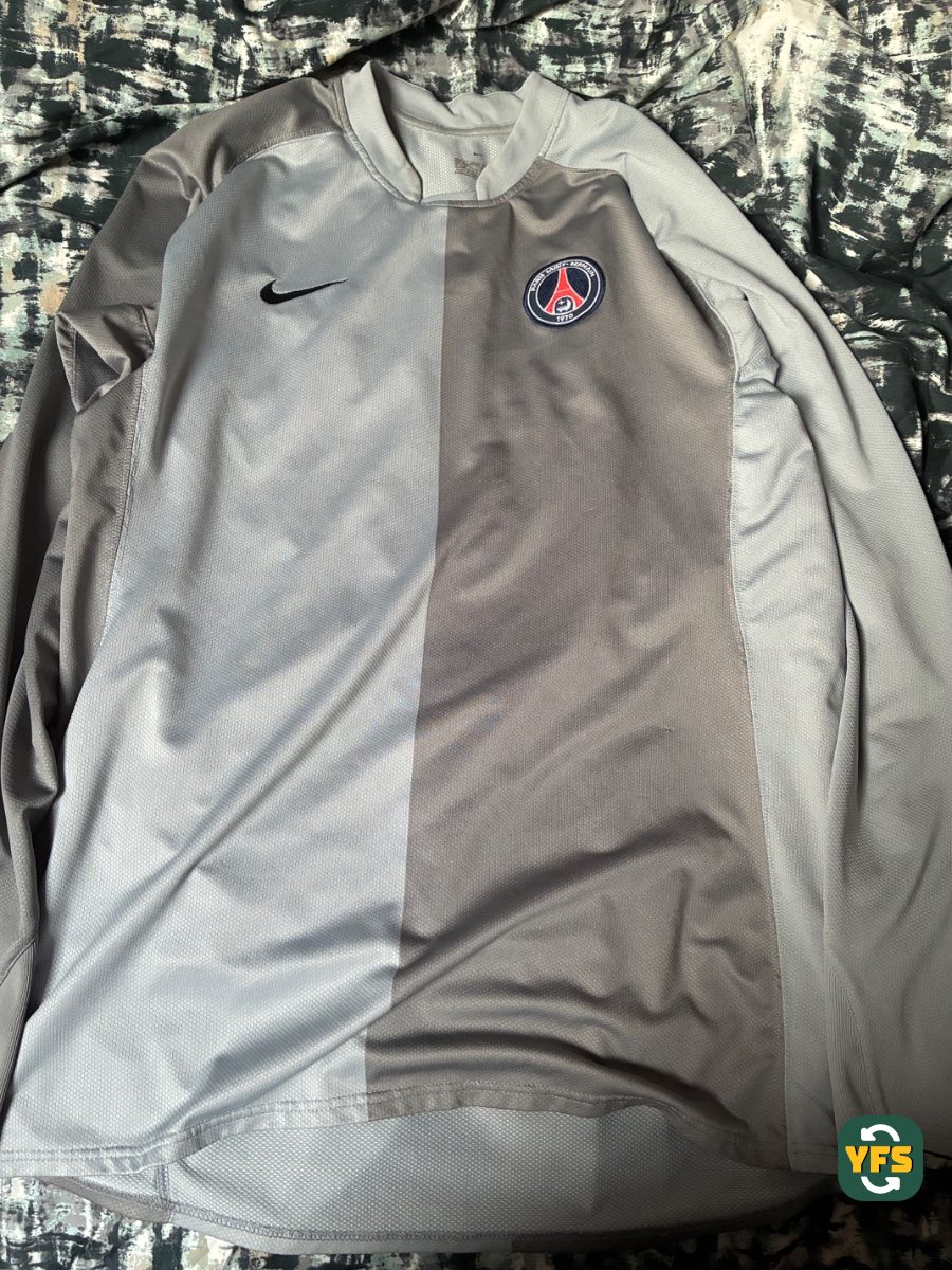 PSG 2006-2007 Goalkeeper Store Version Nike - YourFootballShirt - Photo 1