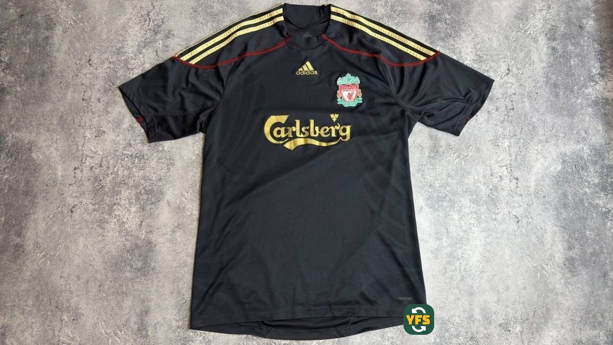 Liverpool 2009-2010 Home Store Version Adidas - YourFootballShirt - Photo 1