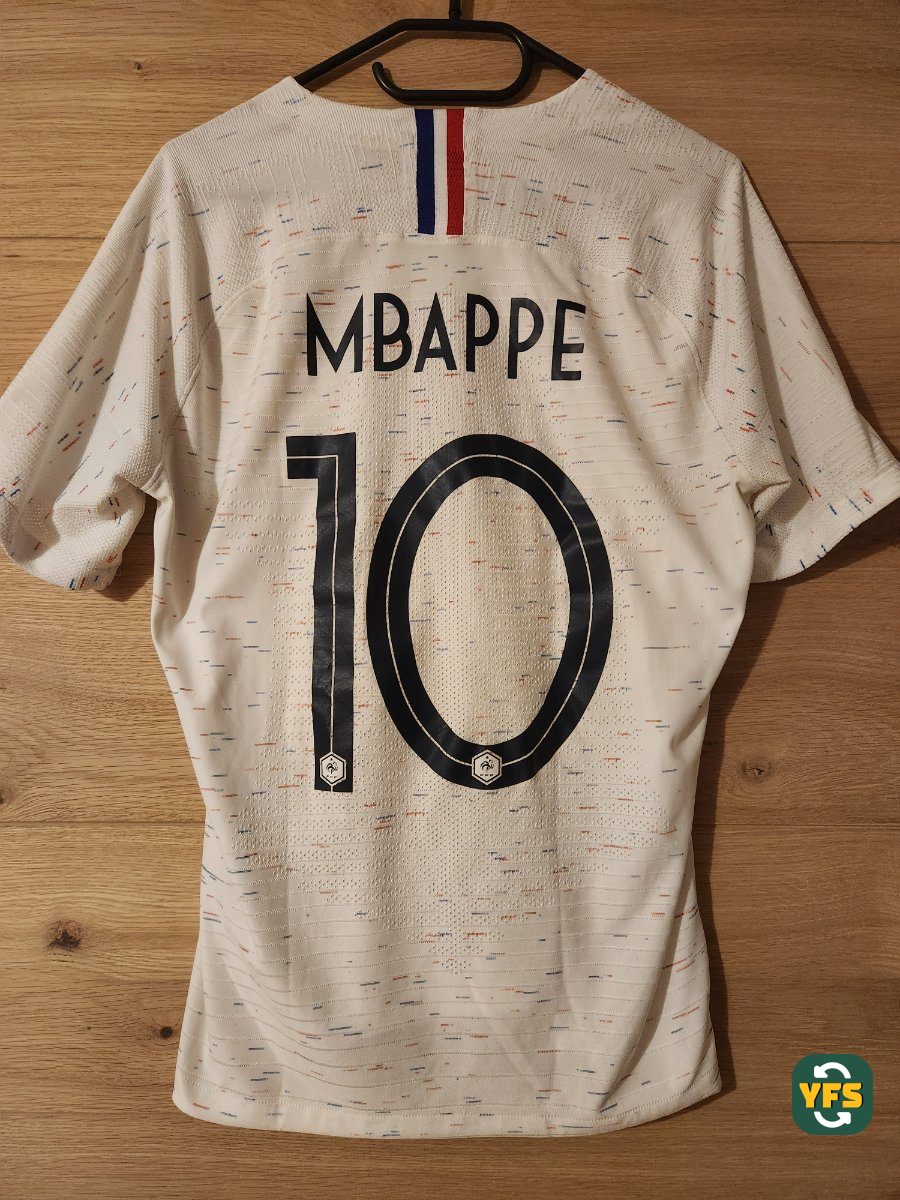France 2018-2019 Away Pro Version Nike - YourFootballShirt - Photo 1