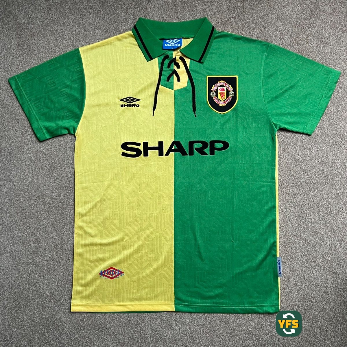 Manchester United 1992-1993 Third Store Version Umbro - YourFootballShirt - Photo 1
