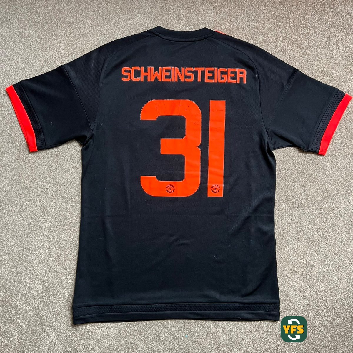 Manchester United 2015-2016 Third Store Version Adidas - YourFootballShirt - Photo 1