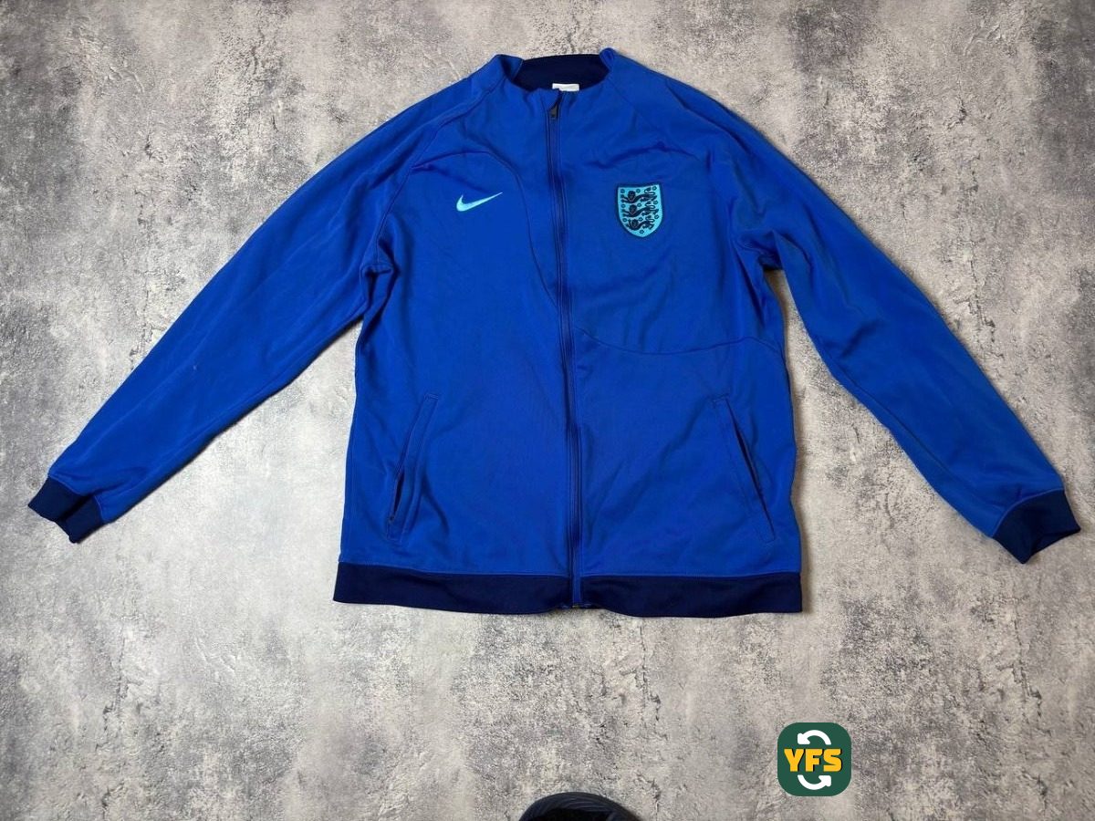 England 2022-2023 Training Store Version Nike - YourFootballShirt - Photo 1