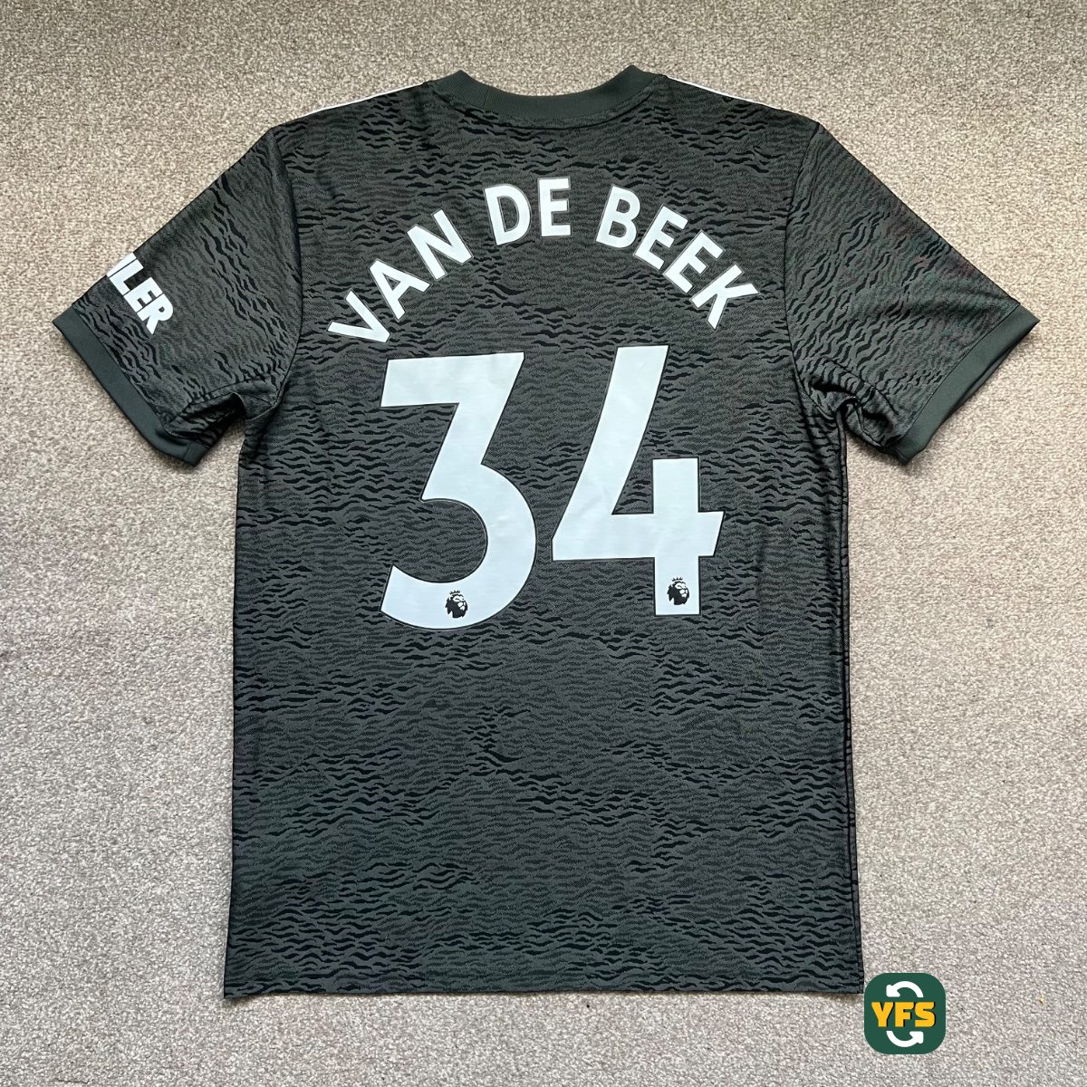 Manchester United 2020-2021 Away Store Version Adidas - YourFootballShirt - Photo 1