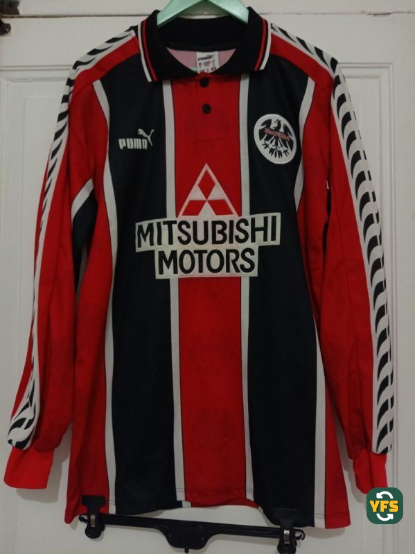 Eintracht Frankfurt 1996-1997 Home Store Version Puma - YourFootballShirt - Photo 1