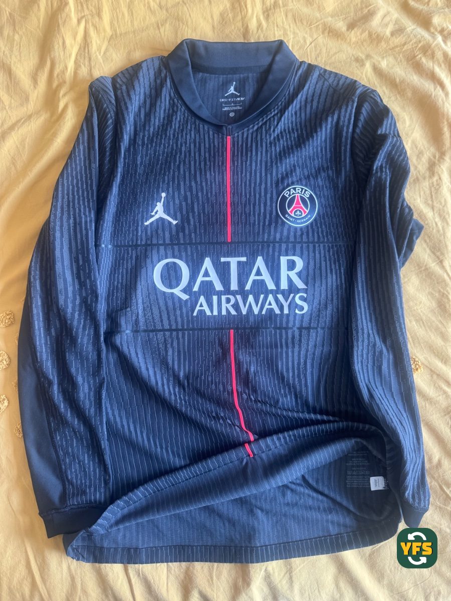 PSG 2025-2026 Fourth Issued Nike - YourFootballShirt - Photo 1