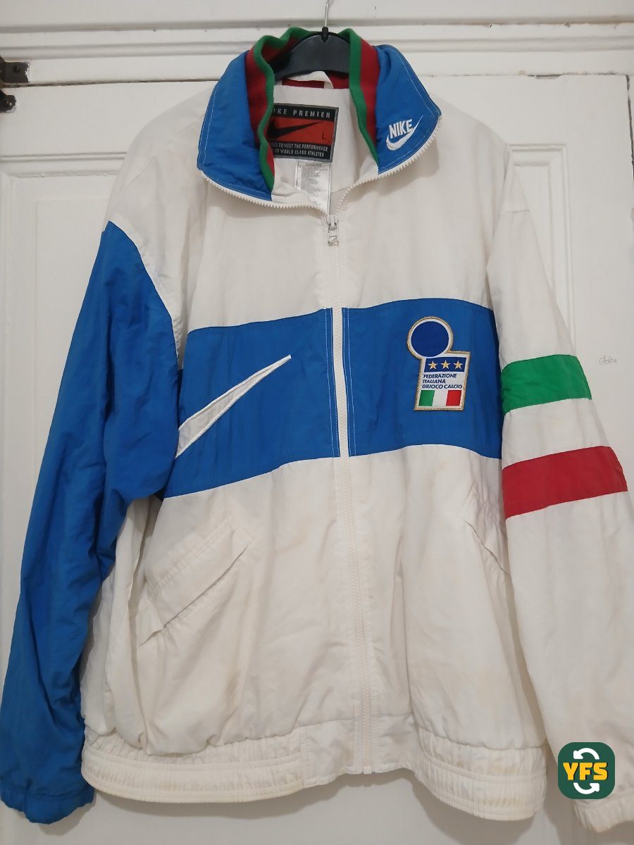 Juventus Turin 1996-1997 Home Store Version Nike - YourFootballShirt - Photo 1