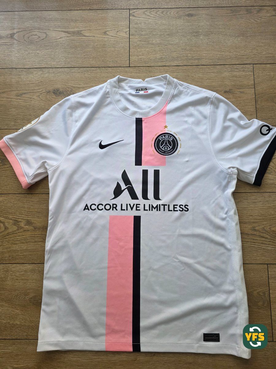 PSG 2021-2022 Away Store Version Nike - YourFootballShirt - Photo 1