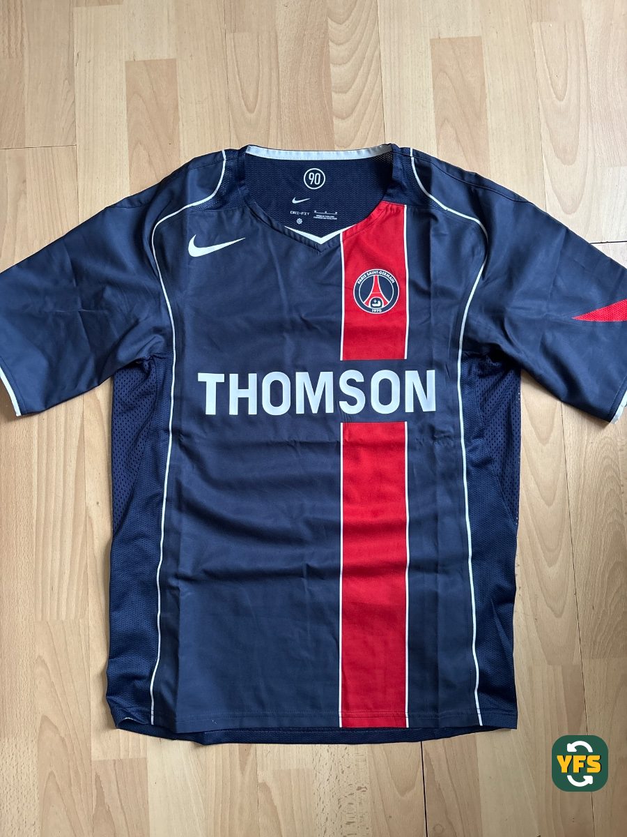 PSG 2004-2005 Home Store Version Nike - YourFootballShirt