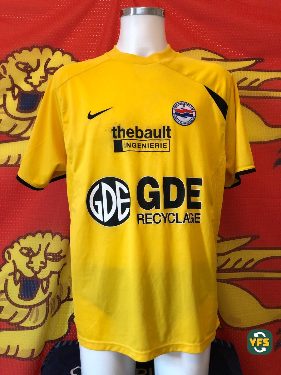 SM Caen 2010-2011 Goalkeeper Match Worn Nike - YourFootballShirt - Photo 1