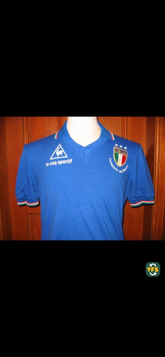 Italy 1982-1983 Home Store Version Le Coq Sportif - YourFootballShirt