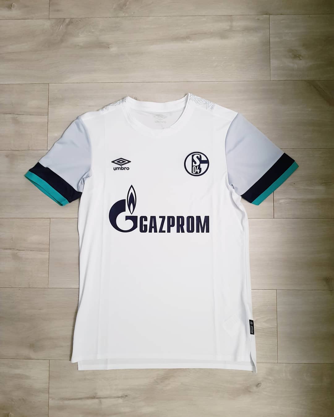 Schalke 04 2019-2020 Away