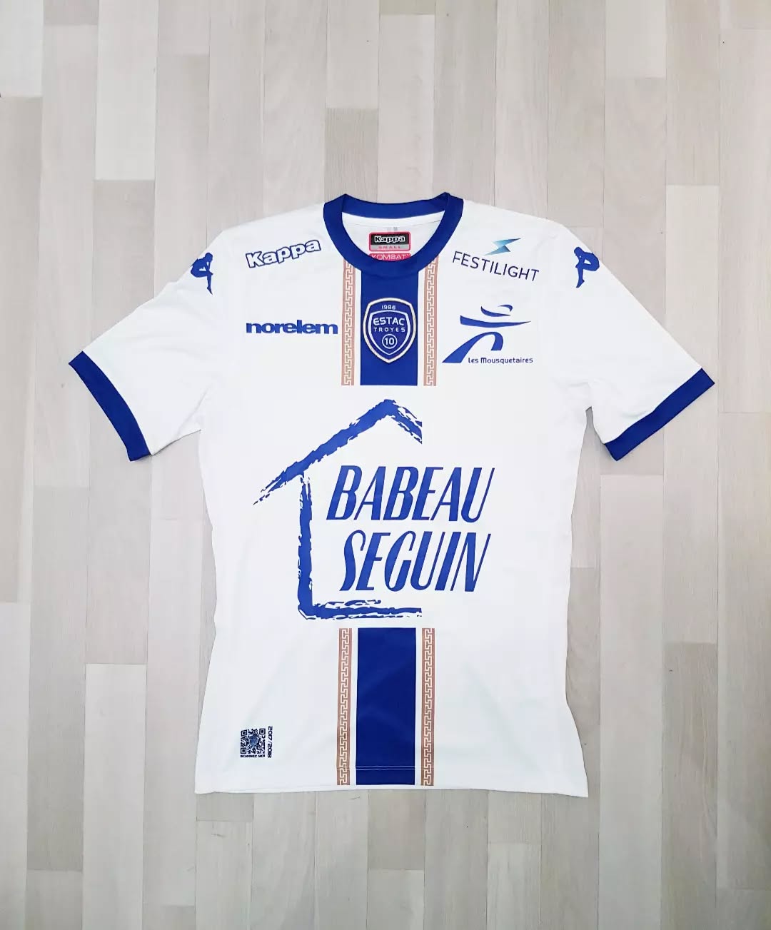 ESTAC Troyes 2017-2018 Away