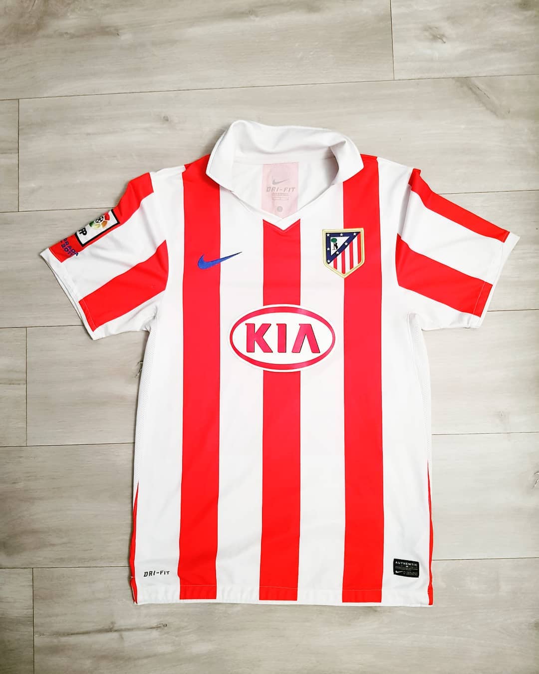 Atletico Madrid 2010-2011 Home Store Version Nike - YourFootballShirt