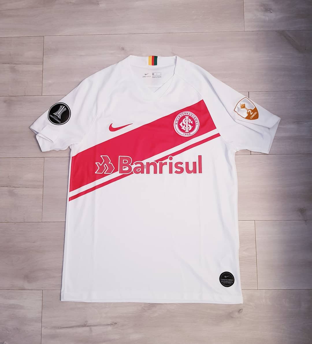 Internacional SC 2018-2019 Away