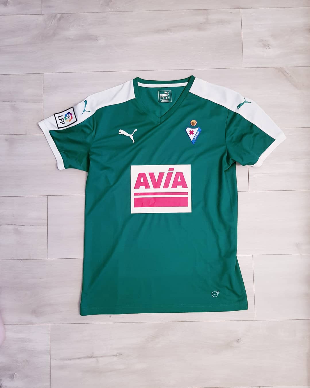 SD Eibar 2015-2016 Away Store Version Puma - YourFootballShirt