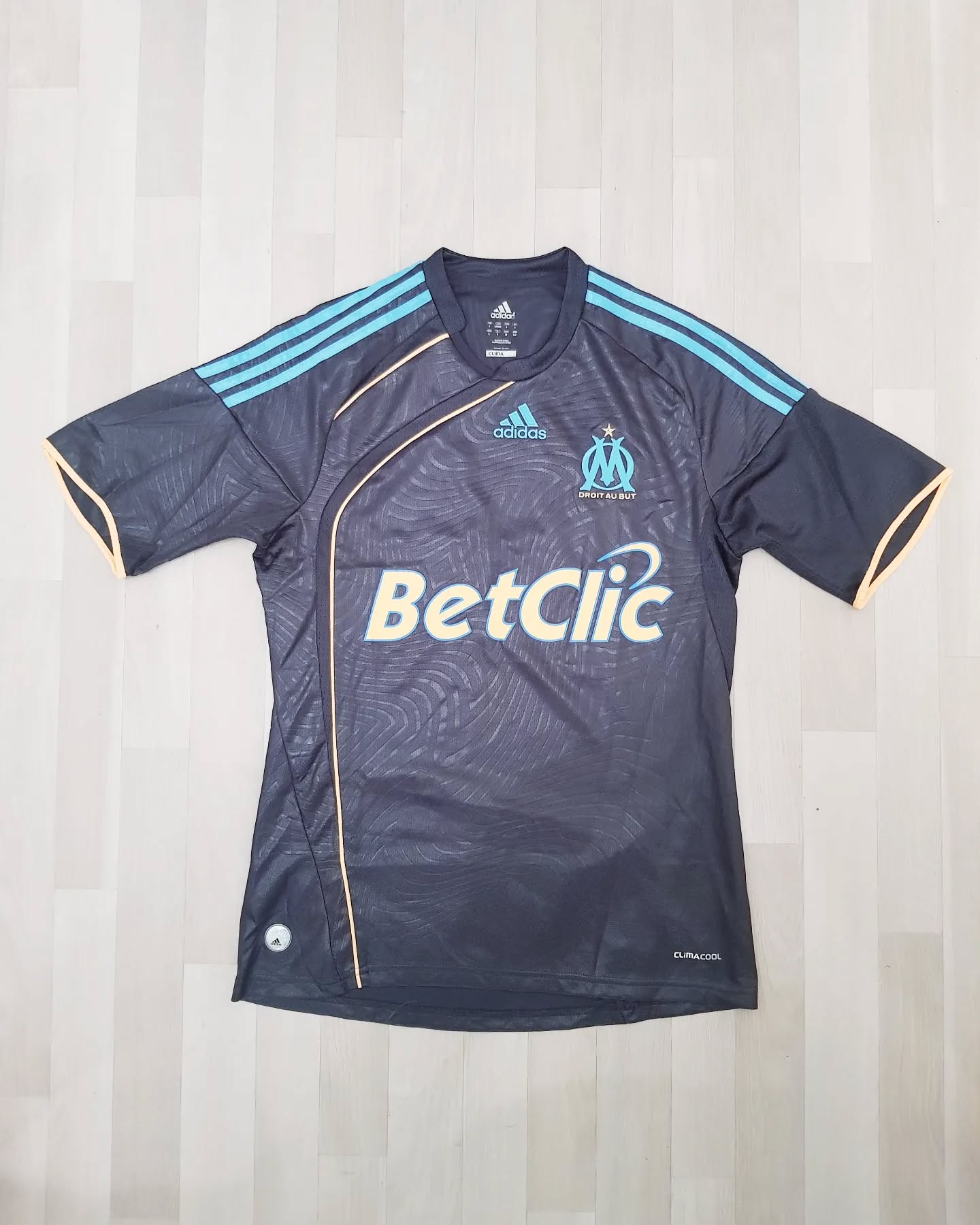 Olympique Marseille 2009-2010 Third Store Version Adidas - YourFootballShirt
