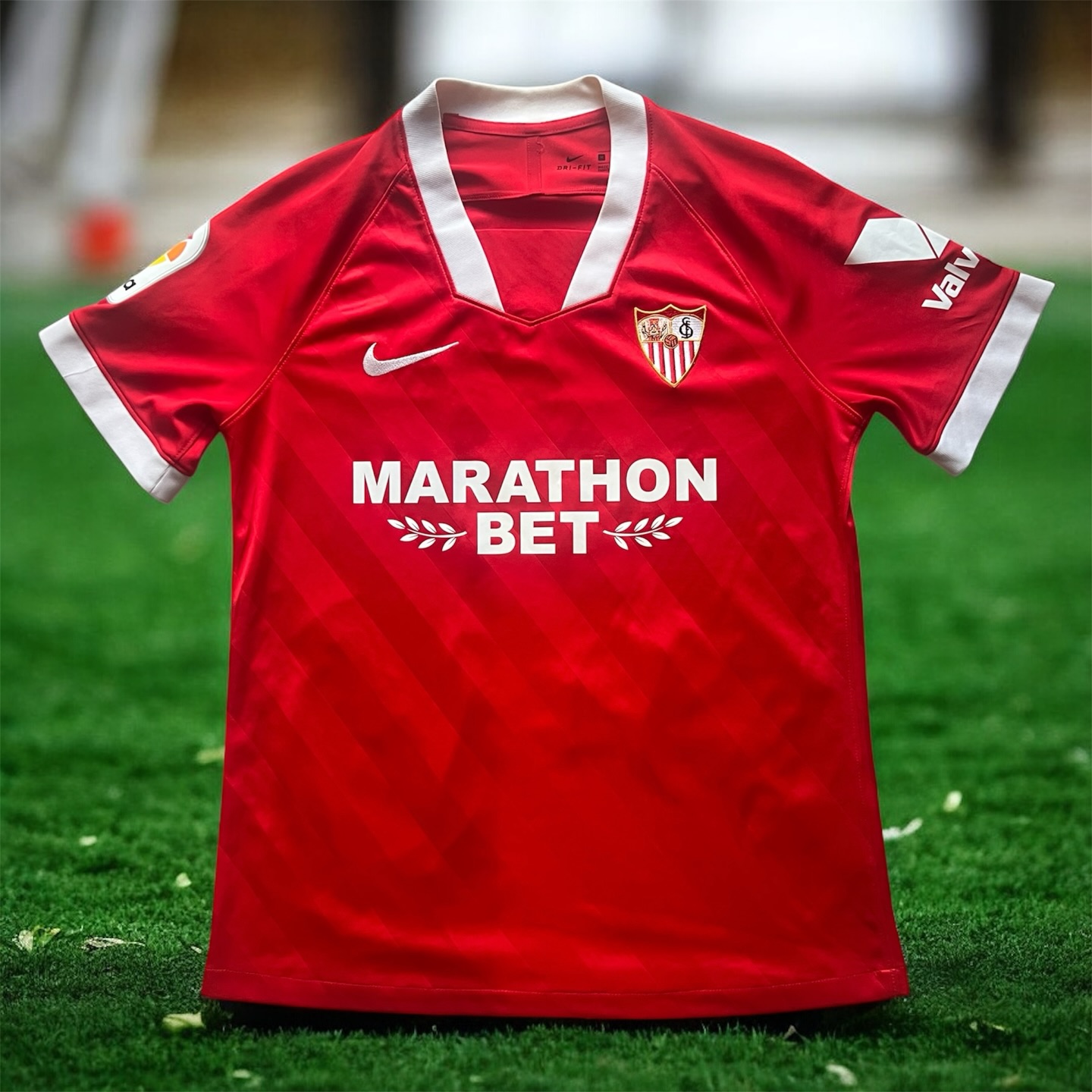 Sevilla FC 2020-2021 Away Store Version Nike - YourFootballShirt - Photo 1