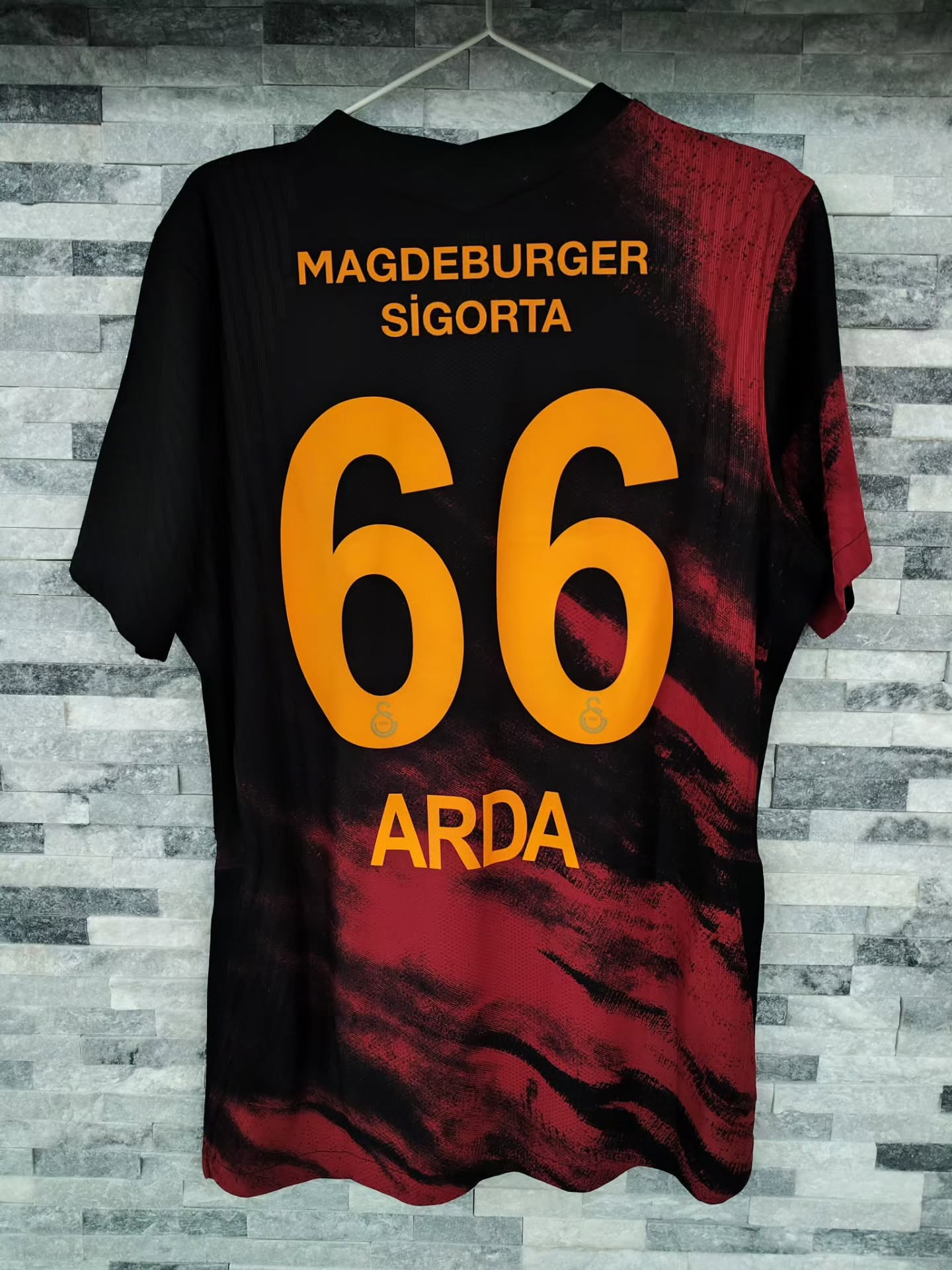 Galatasaray SK 2020-2021 Away Match Worn Nike - YourFootballShirt - Photo 1