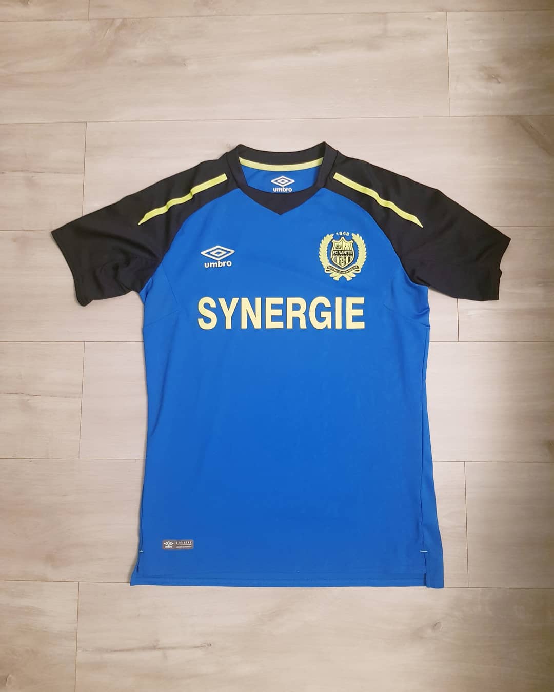 Nantes FC 2017-2018 Away Store Version Umbro - YourFootballShirt