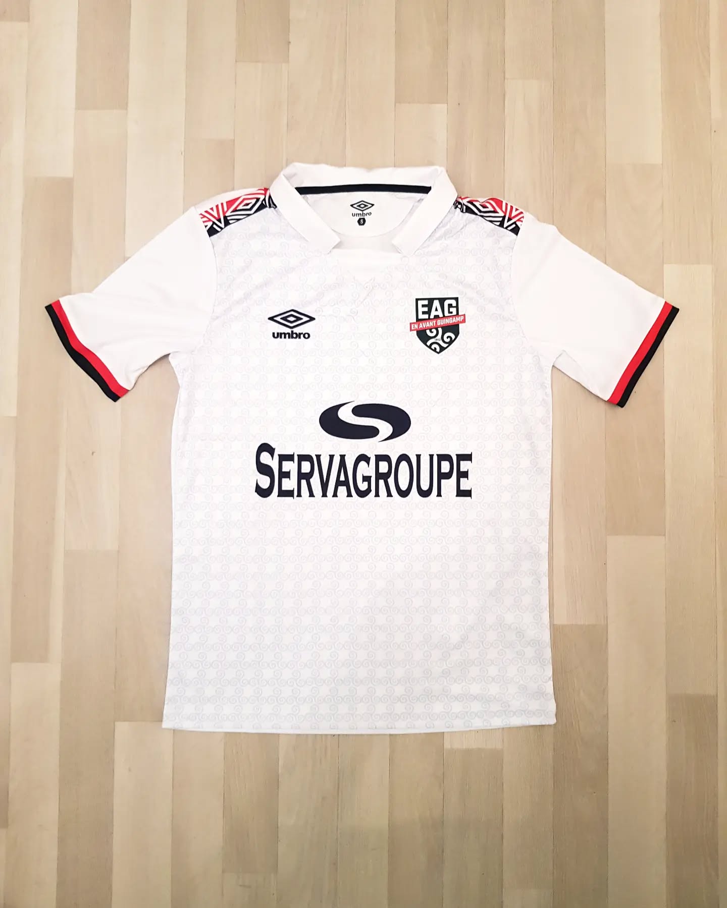 EA Guingamp 2019-2020 Away