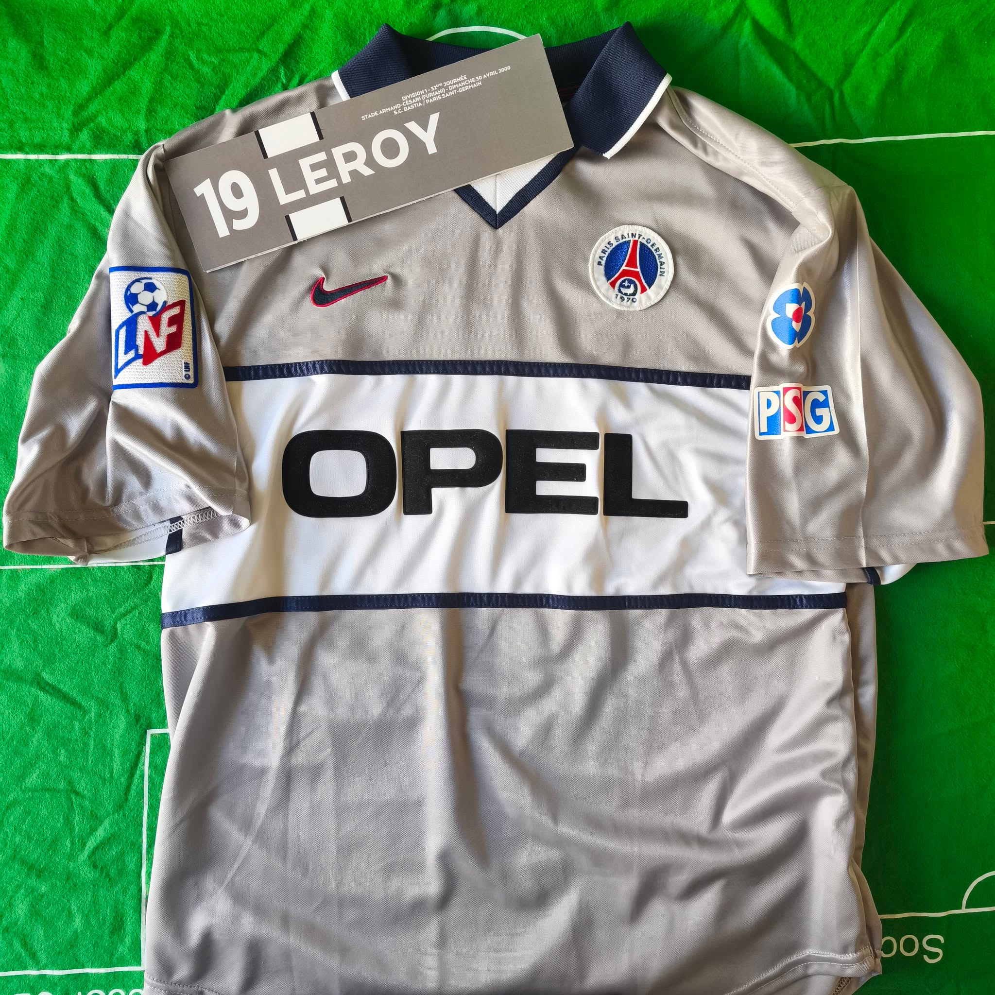 PSG 1999-2000 Away Match Worn Nike - YourFootballShirt - Photo 1