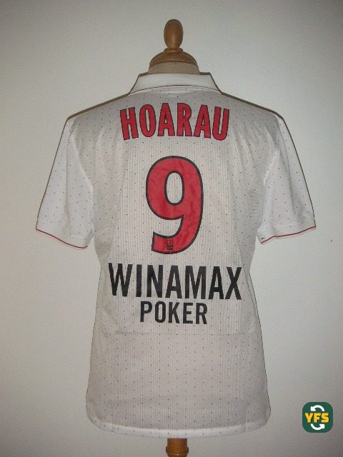 PSG 2010-2011 Away Match Worn Nike - YourFootballShirt - Photo 1