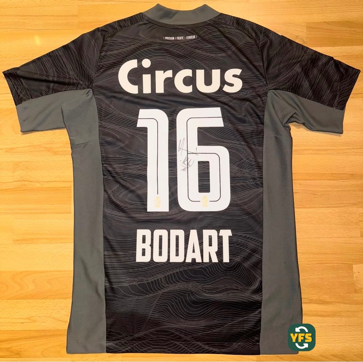 Standard Liege 2021-2022 Goalkeeper Arnaud Bodart #16