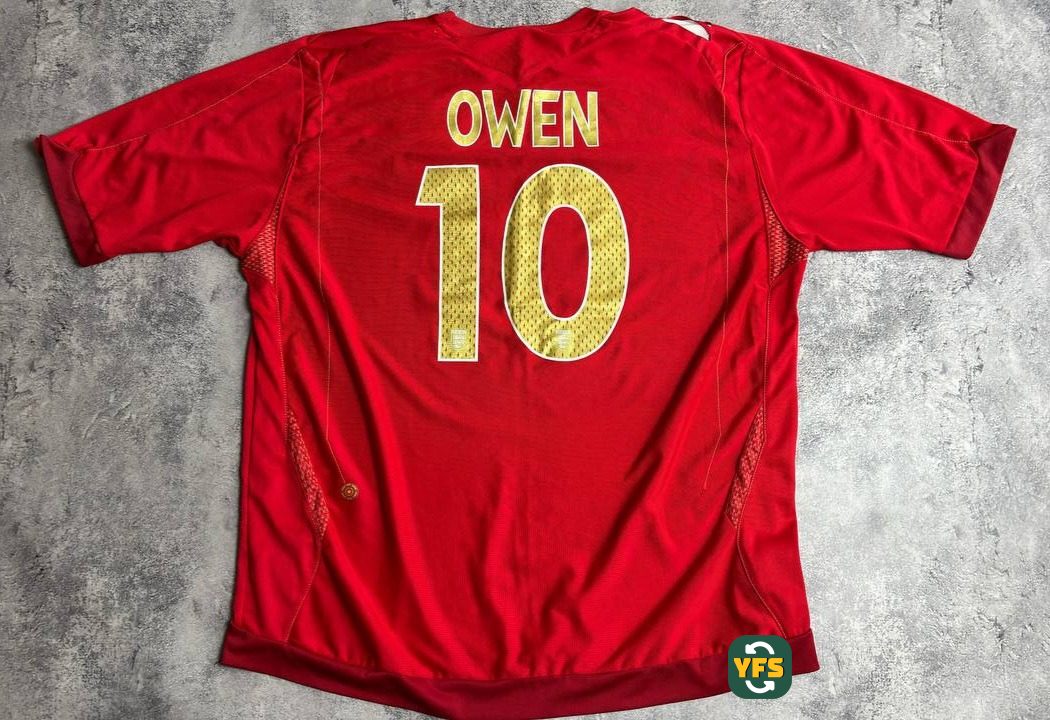 England 2006-2007 Away Store Version Umbro - YourFootballShirt - Photo 1
