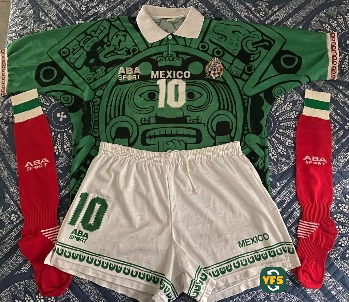 1997-1998 Home Luis García #10