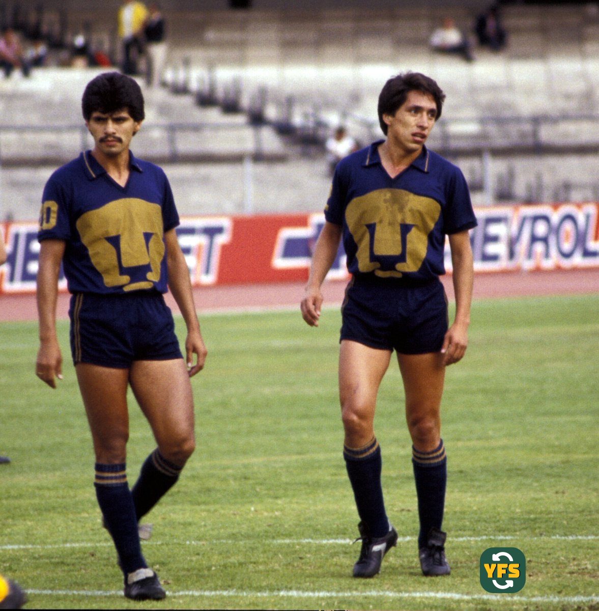 Pumas UNAM 1983-1984 Home Match Worn Reyher - YourFootballShirt - Photo 1